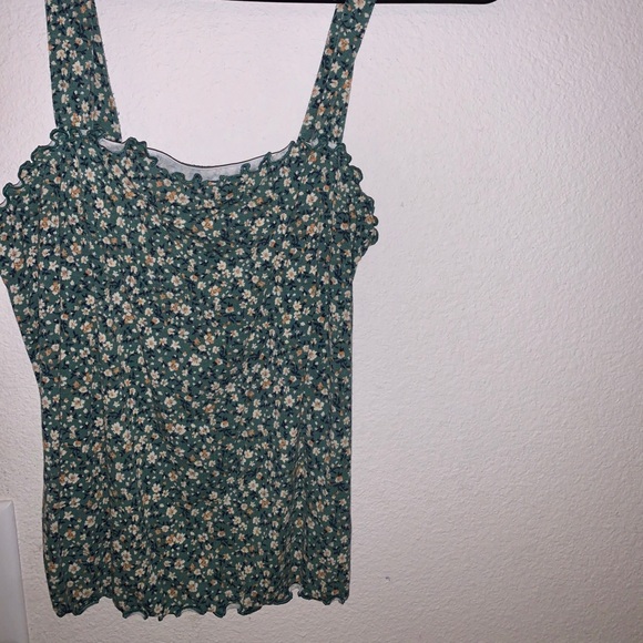 Floral green tank - Picture 1 of 2